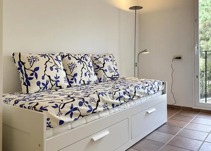 Vakantiehuis Lets Holidays Luxury House In Cala Llevado