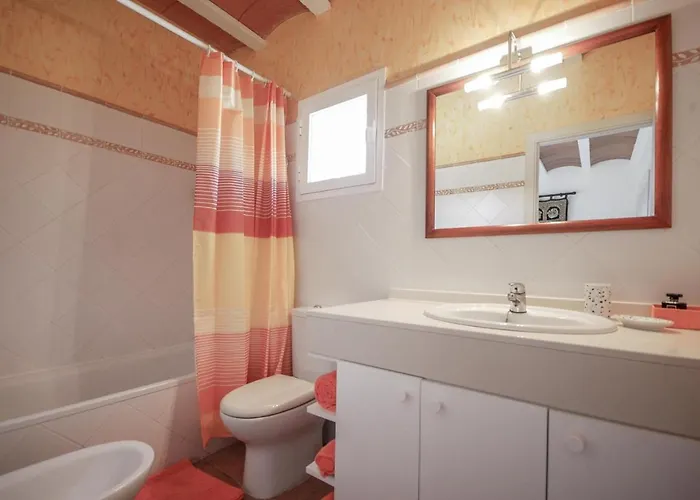 Lets Holidays Luxury House In Cala Llevado Vakantiehuis Tossa de Mar